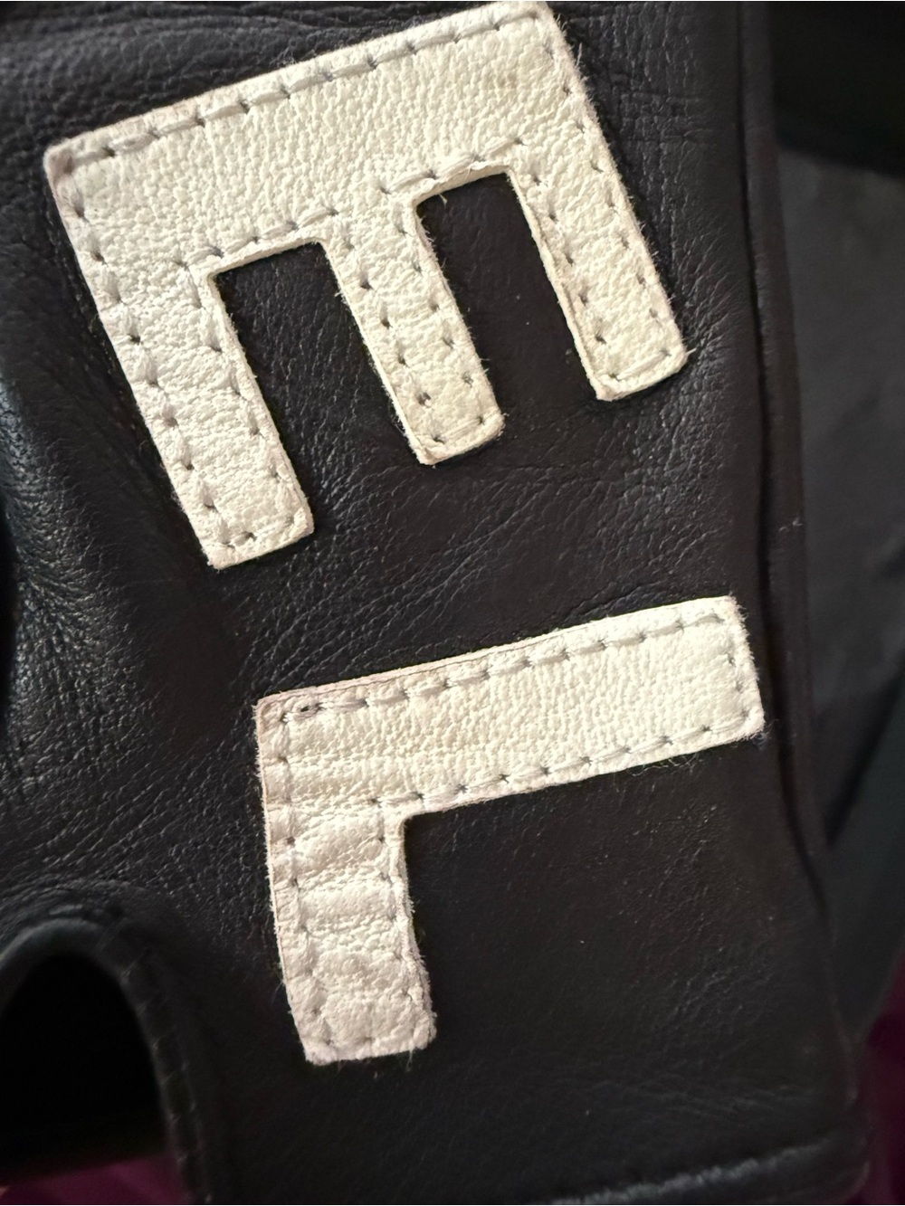 CHANEL Black Fingerless Leather Gloves with Cream Logo Letters - Picture 7 of 7